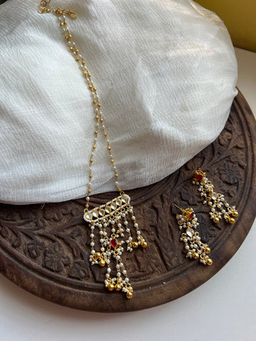 Kundan delicate pendant with earrings maala