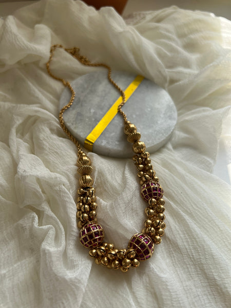 Kemp sphere cluster bead necklace
