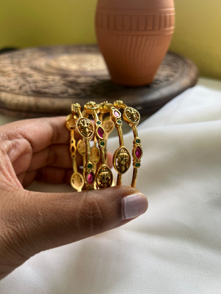 Lakshmi simple kemp bangles set of 4