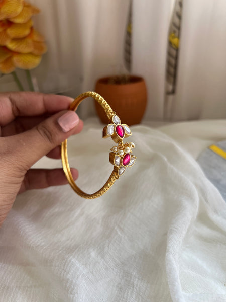 Kundan lotus kada ( single )