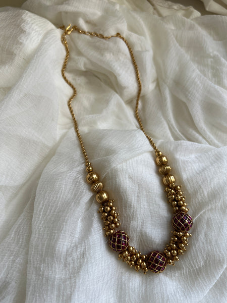 Kemp sphere cluster bead necklace