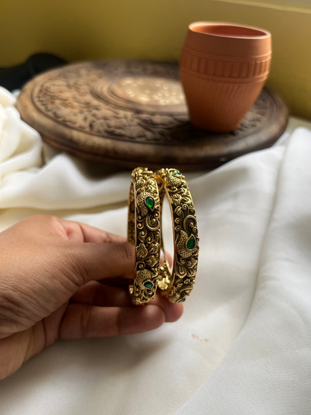 Antique emerald bangles 2.4