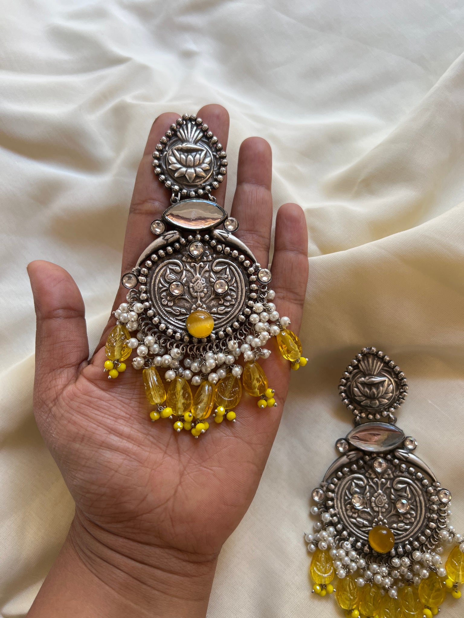 Jumbo stone carved Chaandbalis