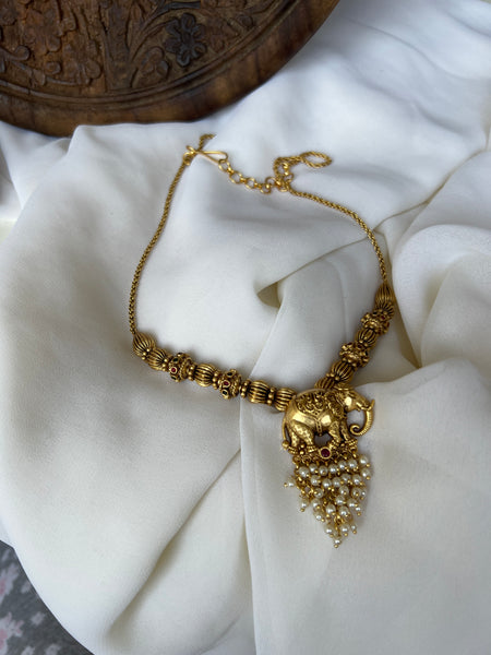 Elephant cluster bead antique necklace