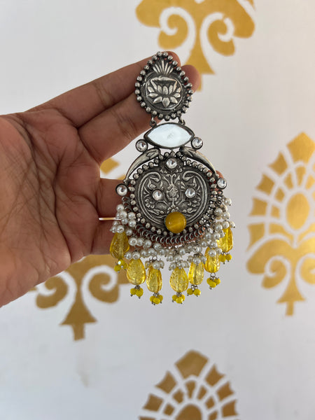 Jumbo stone carved Chaandbalis
