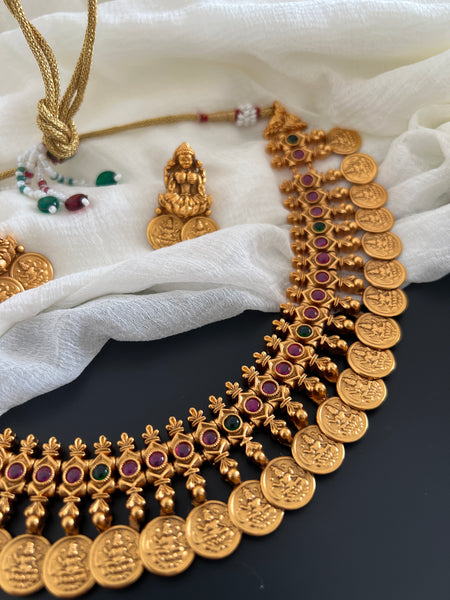 Kemp coin necklace with studs