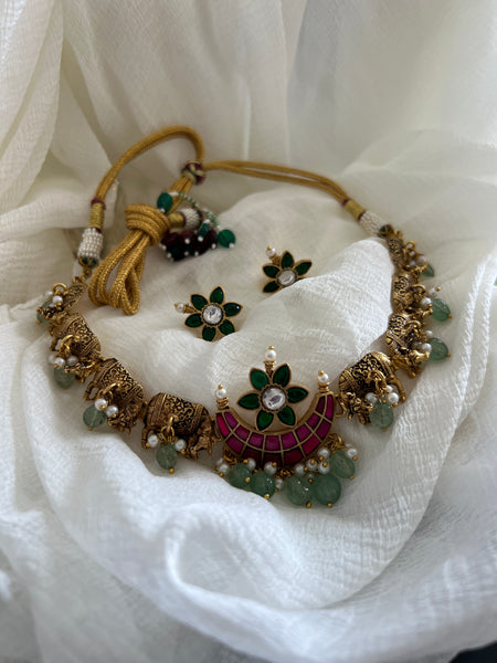 Gomathi Kundan choker with studs