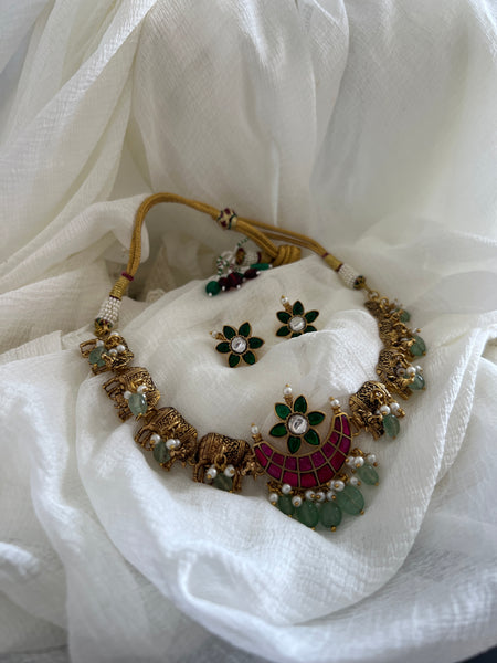 Gomathi Kundan choker with studs
