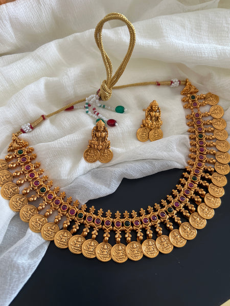 Kemp coin necklace with studs