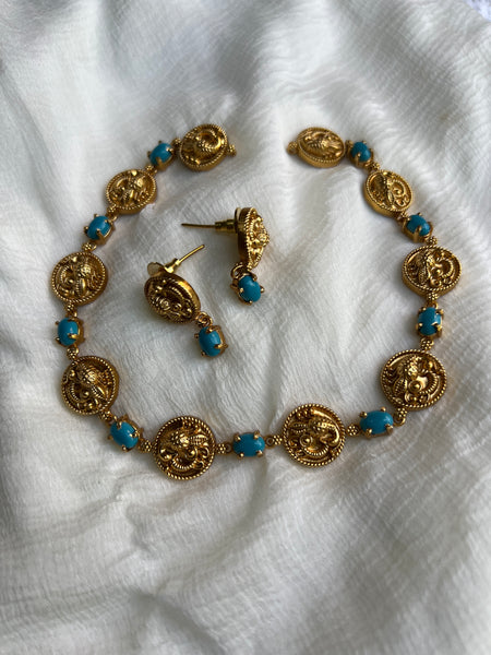 Nagas peacock stone necklace with studs
