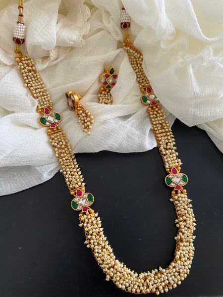Kundan pearl cluster haram with earrings