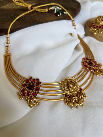 Kemp Lakshmi Hasli with studs