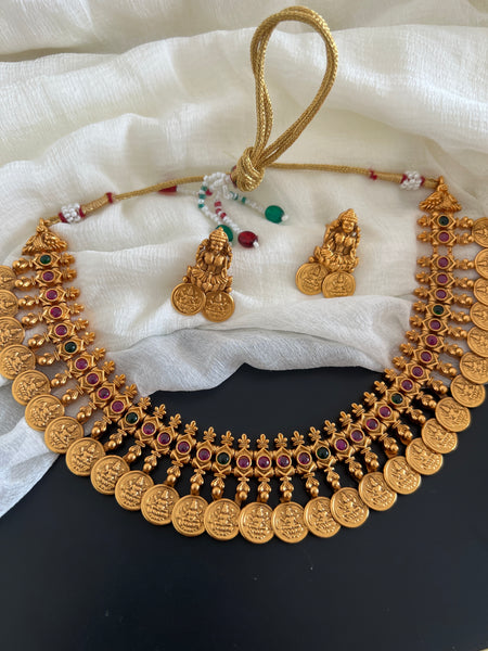 Kemp coin necklace with studs
