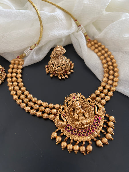 Kemp matte Lakshmi necklace with Jhumkas B
