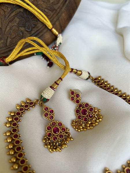 Premium Kemp vintage attigai with earrings