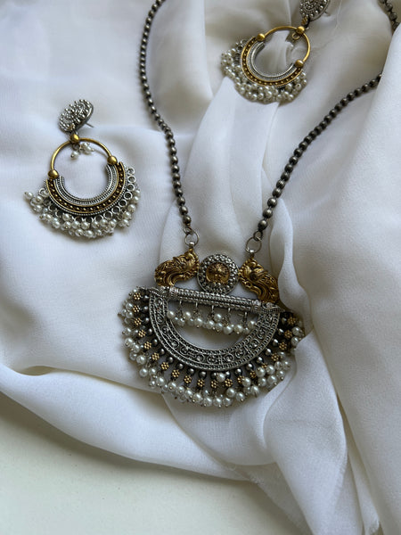 Dual tone Chand pendant maala with earrings