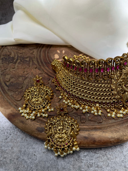 Antique full neck Lakshmi choker with Earrings