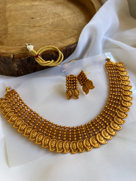 Matte Kerala style necklace with studs