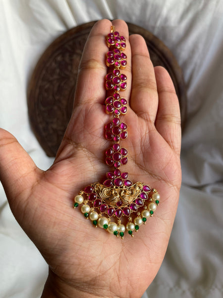 Kemp peacock chutti with green bead details