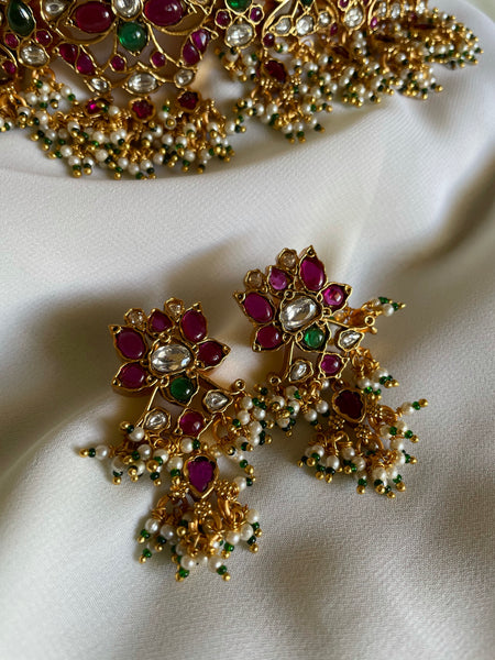Kemp lotus full neck choker with earrings