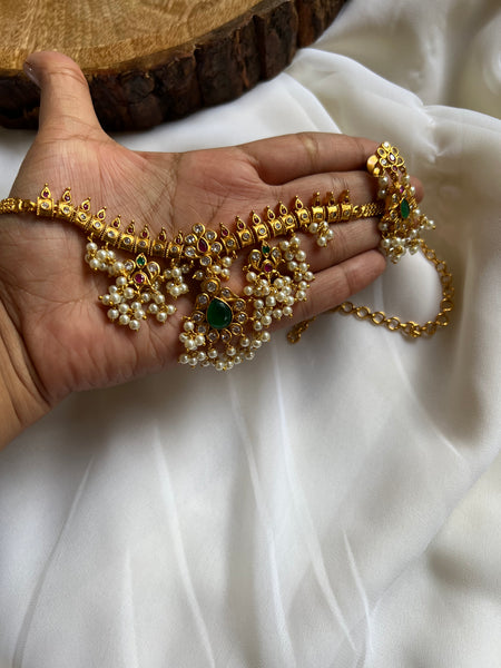 Guttapusalu choker with earrings