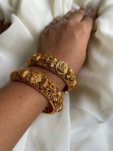 Temple bridal Lakshmi bangles