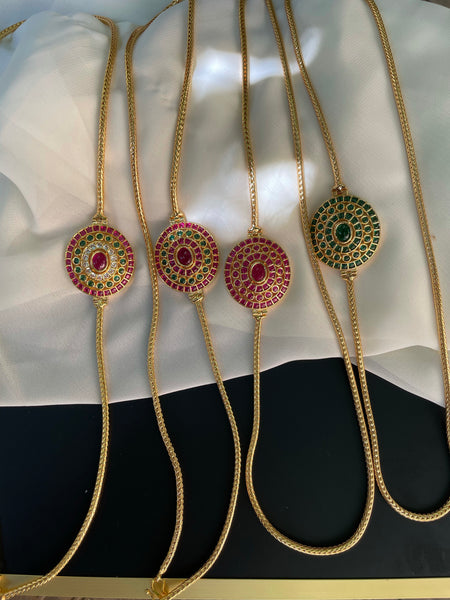 Jumbo kemp pendant Mogappu chain