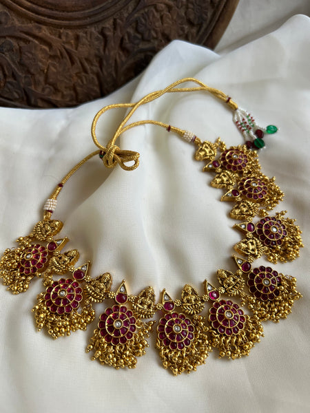Lakshmi kemp flower necklace with earrings