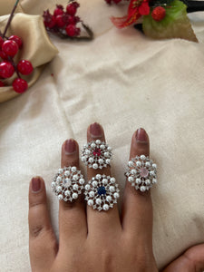 Pearl flower adjustable ring