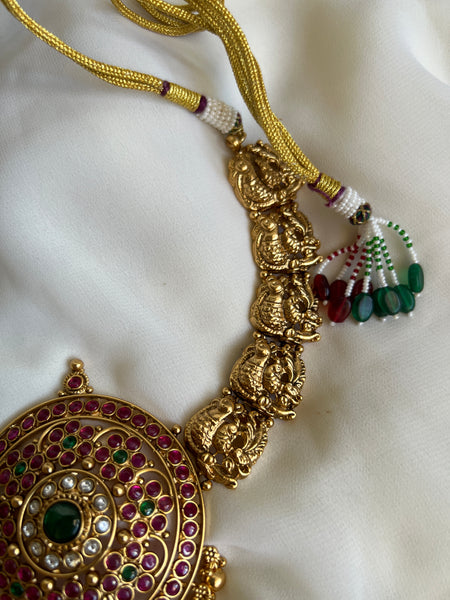 Kemp vintage pendant with Nagas chain set