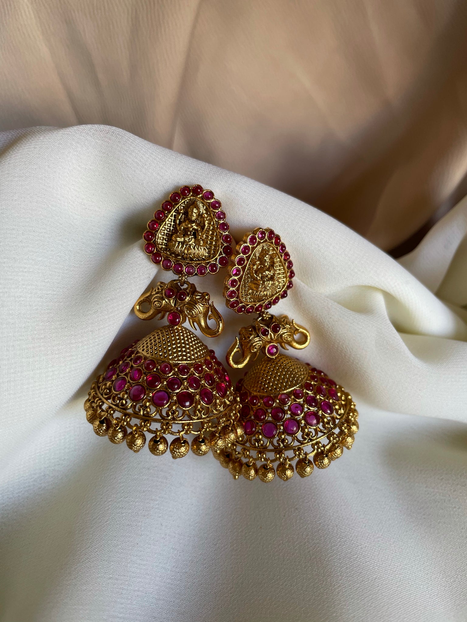 Gajalakshmi kemp jhumkas