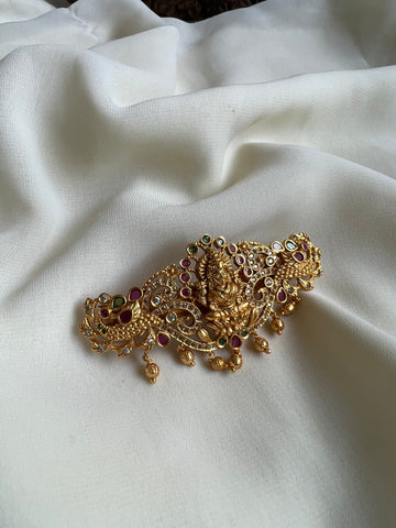 Lakshmi cutwork hair clip