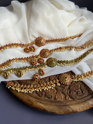 Kemp cluster pearl choker with studs