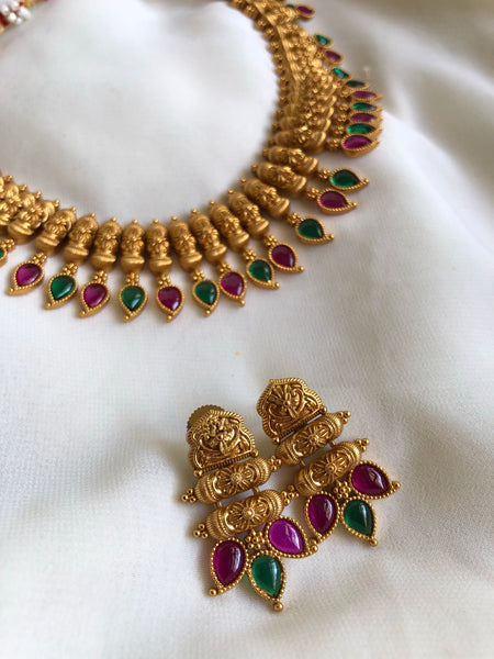 Kerala style mullamottu necklace with kemp stones