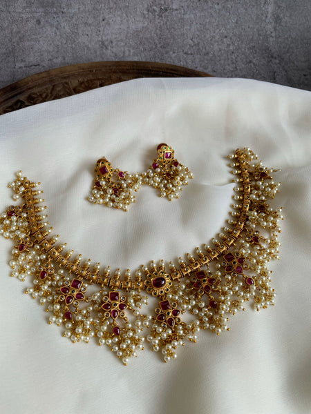 Ruby flower guttapusalu with  earrings (gold/silver finish)