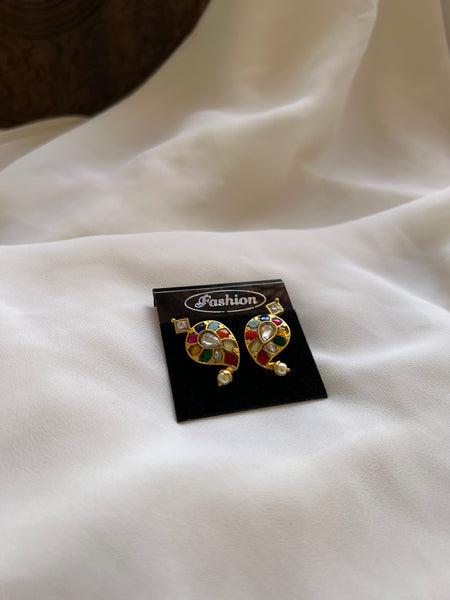 Navaratna manga studs