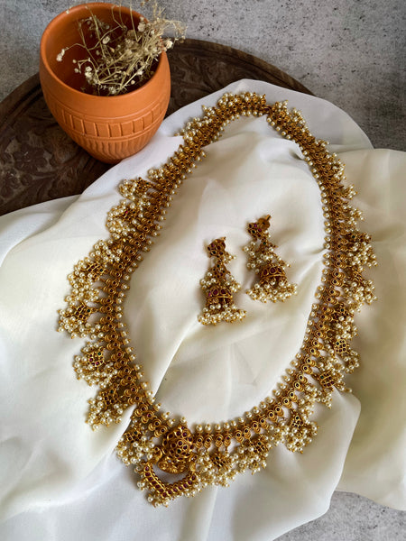 Bridal guttapusalu with jhumkas