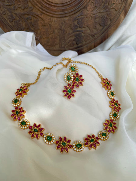 Elegant flower necklace with studs -Design D