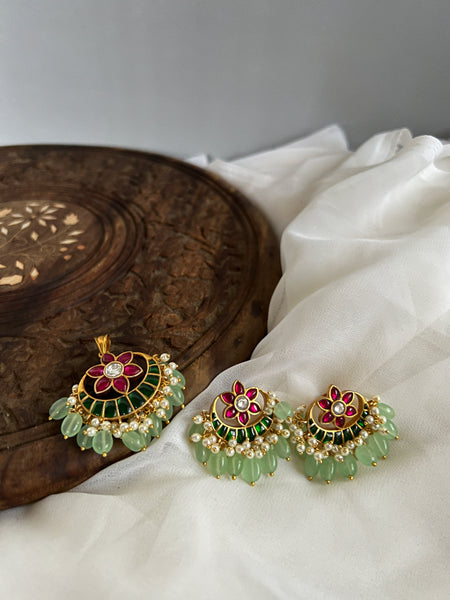 Kundan flower Chaandbalis with mint beads