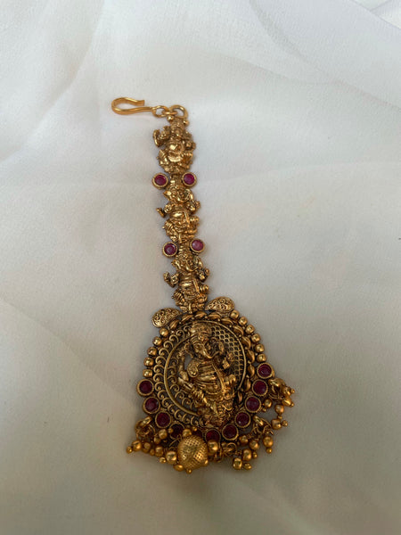 Ganesha antique Ruby tika