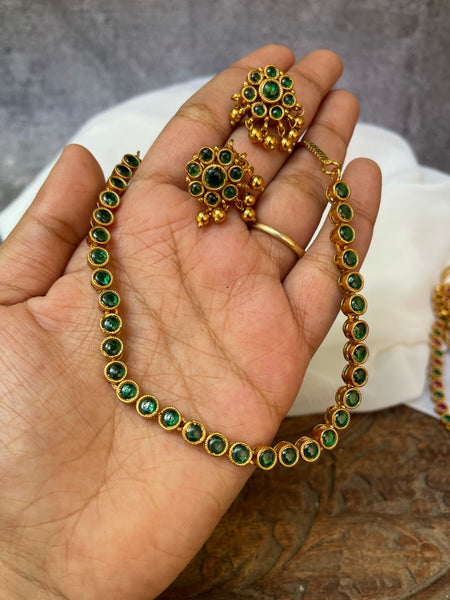 Single layer Kemp attigai with studs - Design A