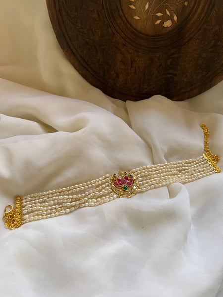 Kundan lotus choker with bead work
