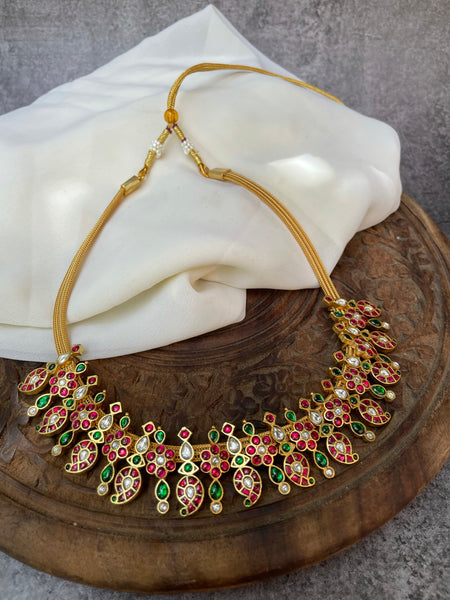 Kundan manga flower necklace