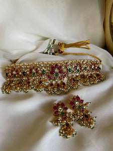 Kemp lotus full neck choker with earrings