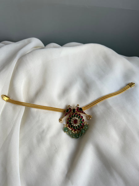 Double parrot Kundan flower tika/pendant