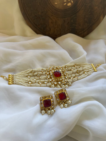 Carved Kundan stone polki choker with studs