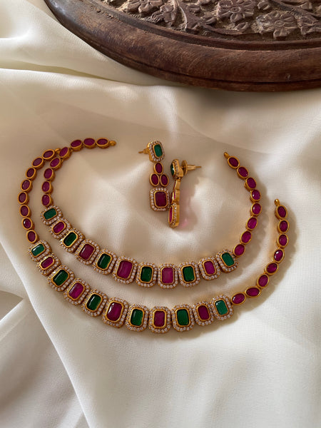 Ruby green necklace with ad stone border