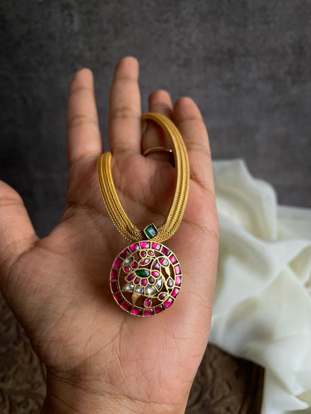 Kundan Annam pendant necklace