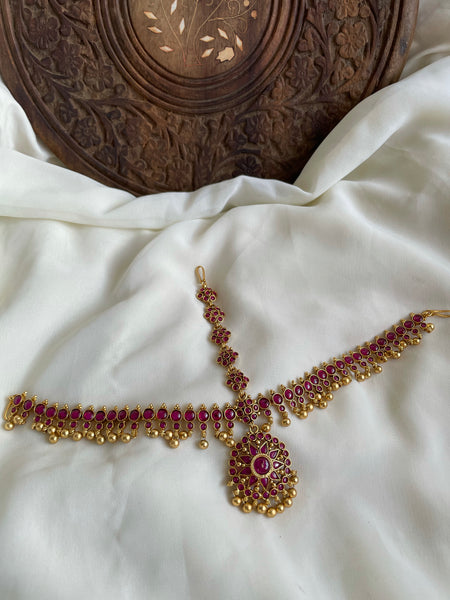 Traditional kemp 3 like head piece for bride
