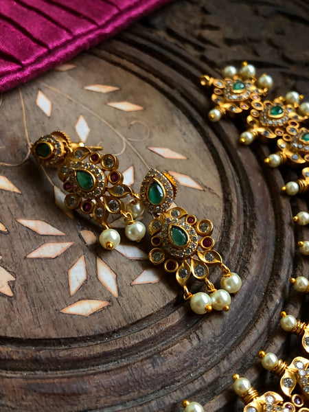 Kemp tear drop necklace set